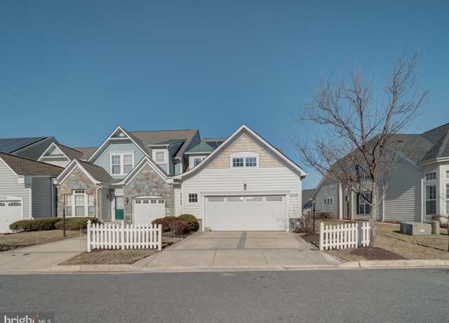 Property at 13129 Brooktree Ln, Laurel, MD 20707, 3 beds, 3 baths