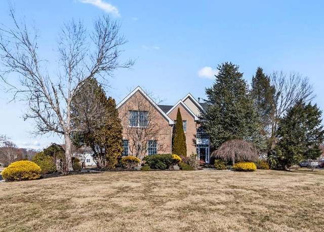 Property at 14 Barnyard Ct, Plainsboro, NJ 08536, 4 beds, 3.5 baths