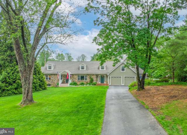 Property at 90 Indiantown Rd, Glenmoore, PA 19343, 6 beds, 4 baths