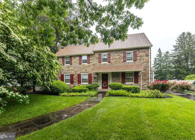 Property at 1431 Wheatsheaf Ln, Abington, PA 19001, 5 beds, 3.5 baths