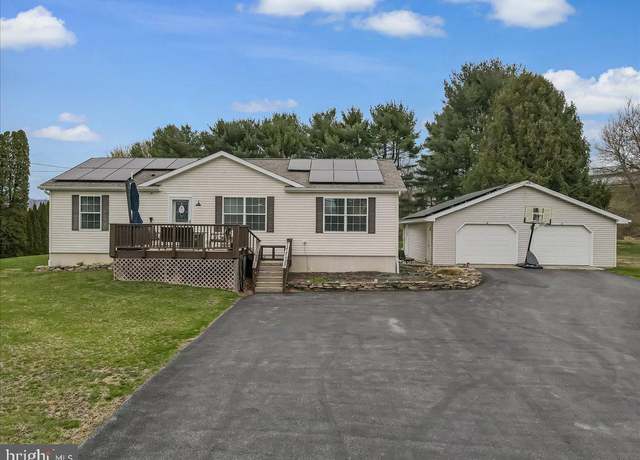 Property at 3954 Cedar Dr, Walnutport, PA 18088, 3 beds, 3 baths