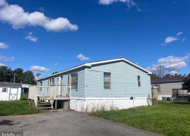 Property at 26 Ann St, Mifflinburg, PA 17844, 3 beds, 2 baths