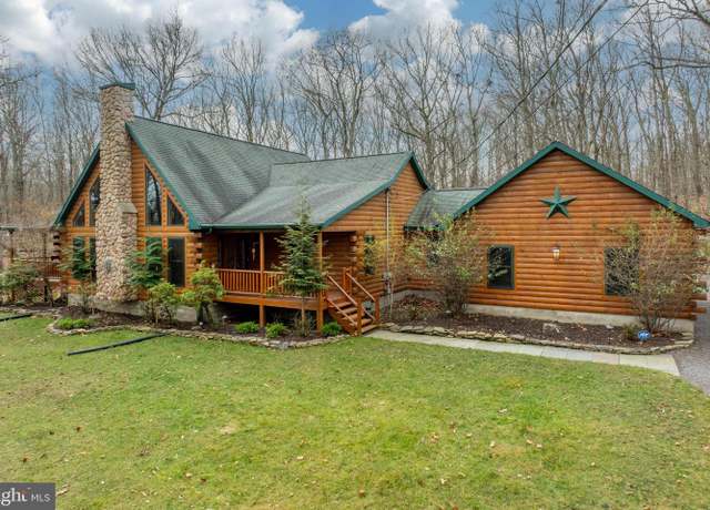 Property at 1212 Acacia, Hawley, PA 18438, 6 beds, 3 baths
