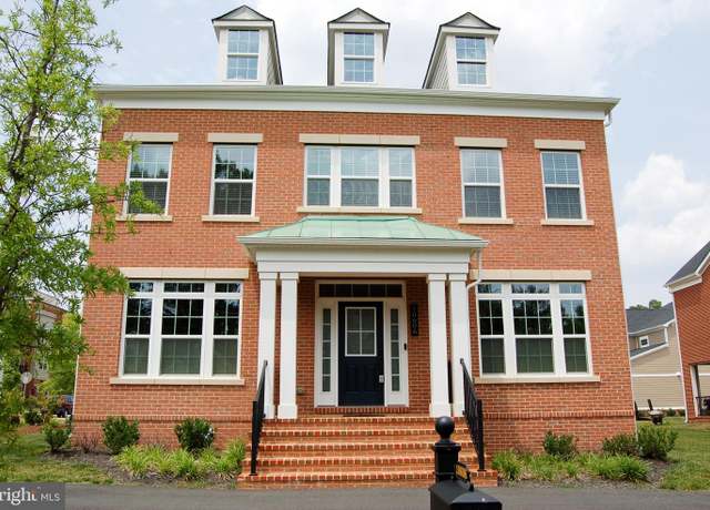 Property at 10606 Cedar Ave, Fairfax, VA 22030, 6 beds, 6 baths