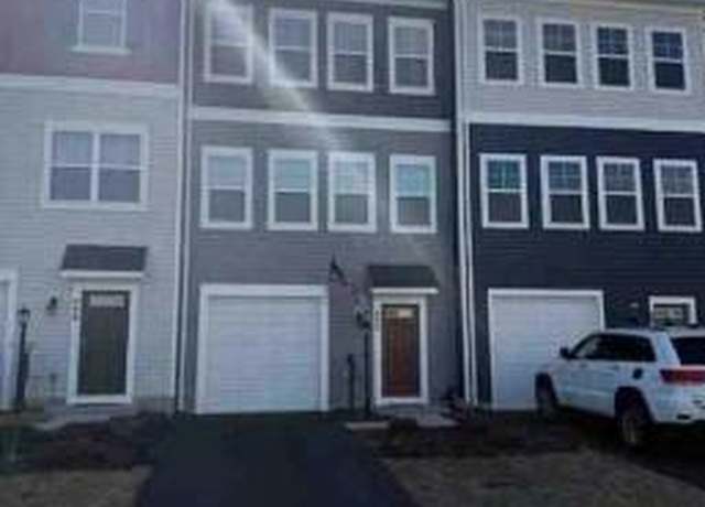 Property at 496 Parkland Dr, Stephenson, VA 22656, 3 beds, 2.5 baths