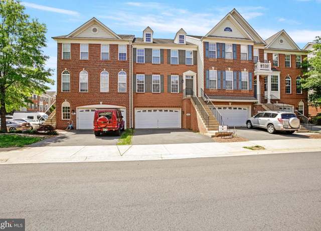 Property at 20039 Northville Hills Ter, Ashburn, VA 20147, 3 beds, 3.5 baths