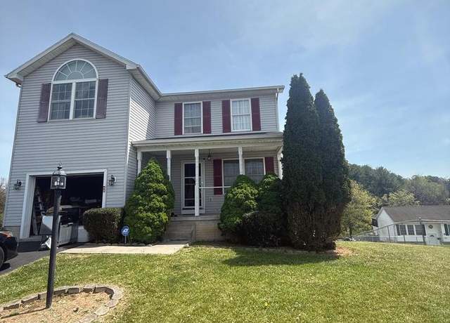 Property at 195 Burdette Dr, Martinsburg, WV 25404, 3 beds, 2.5 baths