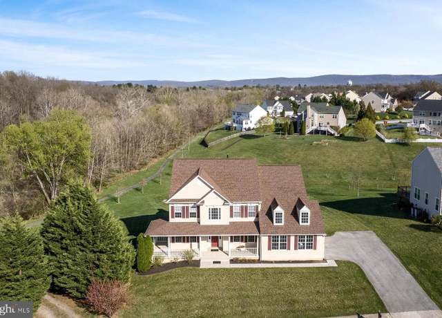 Property at 153 Perry Dr, Charles Town, WV 25414, 5 beds, 4.5 baths
