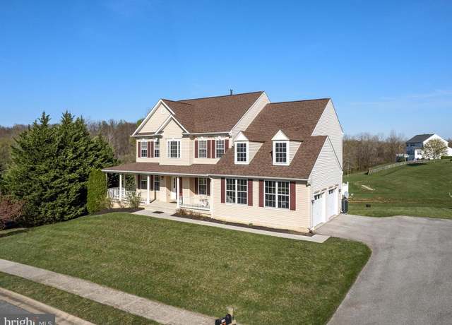 Property at 153 Perry Dr, Charles Town, WV 25414, 5 beds, 4.5 baths