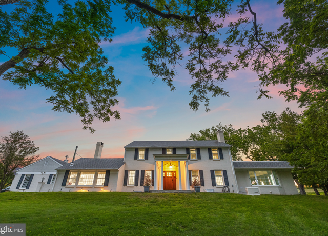 Property at 5004 Kennett Pike, Wilmington, DE 19807, 3 beds, 3.5 baths