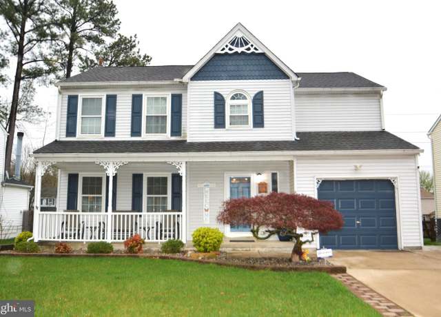 Property at 12 W Kapok Dr, Newark, DE 19702, 3 beds, 2.5 baths