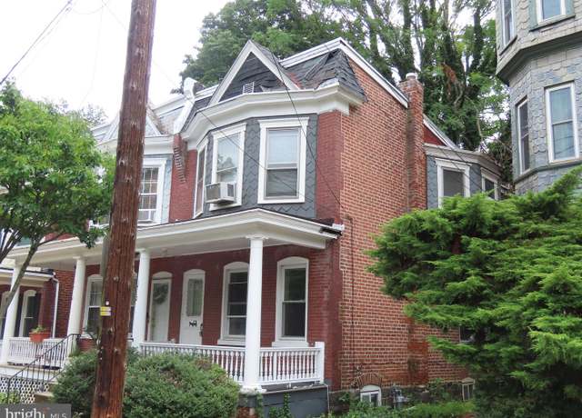 Property at 1712 N Broom St, Wilmington, DE 19806, 3 beds, 1 bath