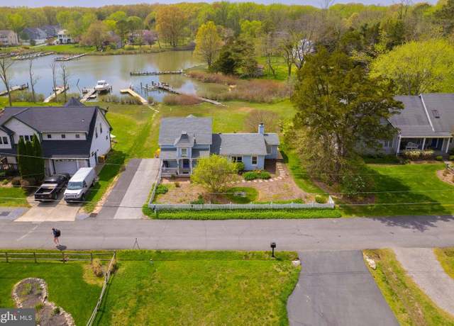 Property at 5930 Sneed Dr, Deale, MD 20751, 3 beds, 3 baths