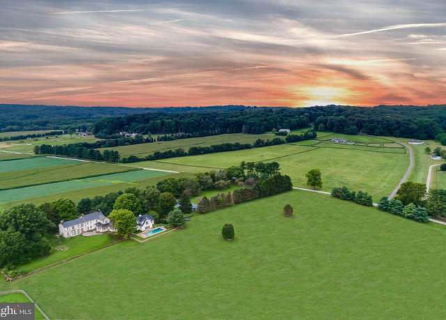 Property at 13401 Longnecker Rd, Reisterstown, MD 21136, 6 beds, 6.5 baths