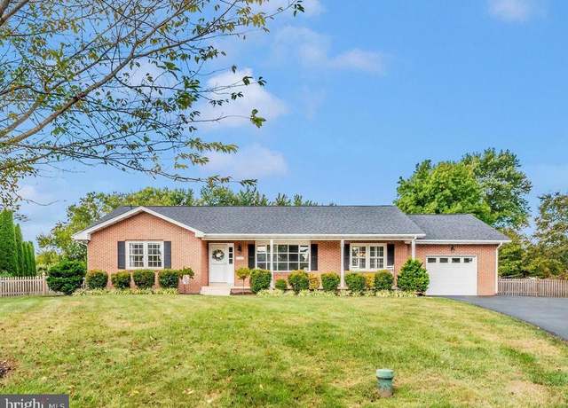 Property at 7189 W Sundown Ct W, Frederick, MD 21702, 3 beds, 3 baths