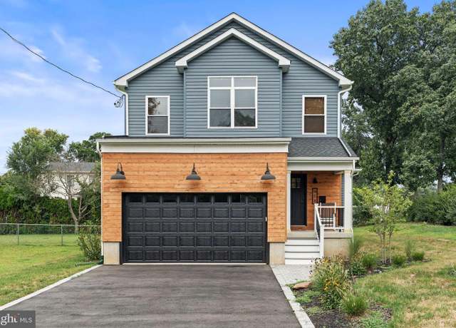 Property at 914 James Ave, Cinnaminson, NJ 08077, 4 beds, 3.5 baths