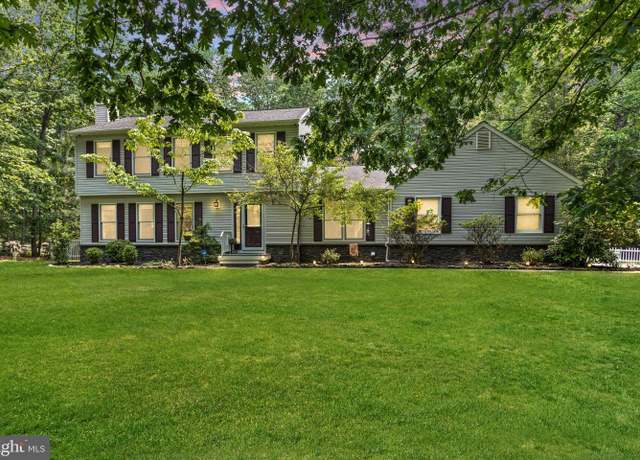 Property at 7 Holly Hill Dr, New Egypt, NJ 08533, 5 beds, 3.5 baths