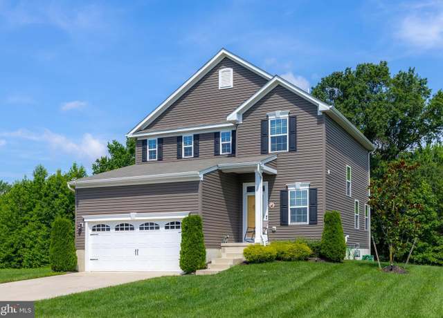 Property at 53 Oak Ln, Carneys Point, NJ 08069, 3 beds, 3.5 baths