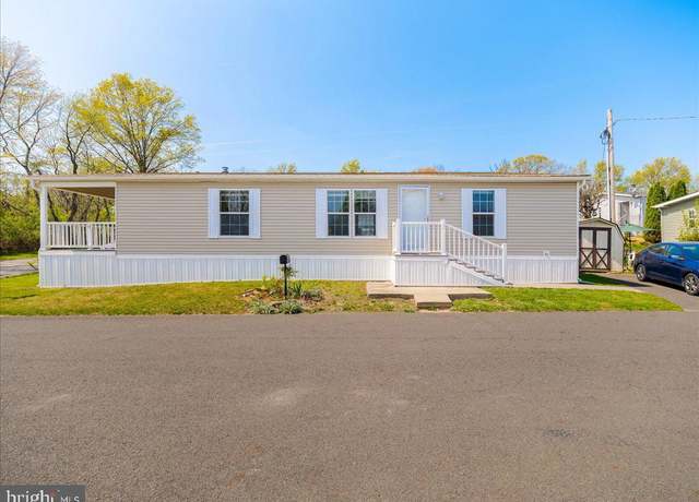 Property at 3226 Azalea Ave, Feasterville Trevose, PA 19053, 3 beds, 2 baths
