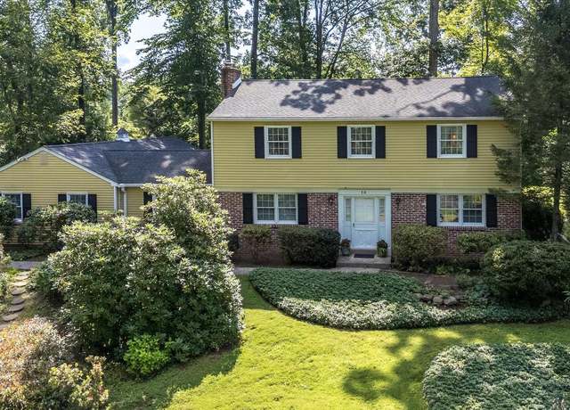 Property at 15 Hidden Ln, Doylestown, PA 18901, 4 beds, 2.5 baths