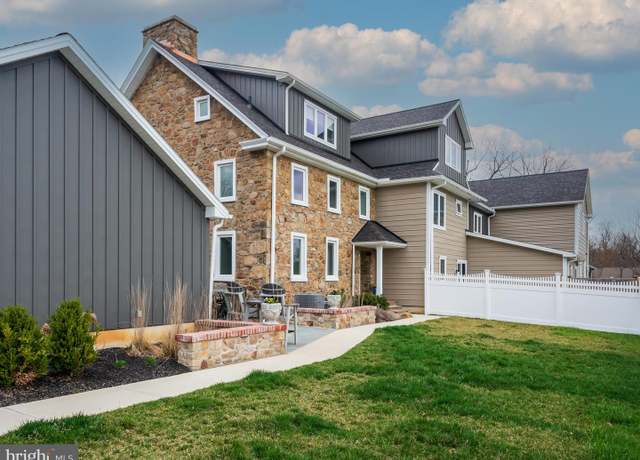 Property at 425 Greenridge Rd Unit D, Glenmoore, PA 19343, 3 beds, 3 baths