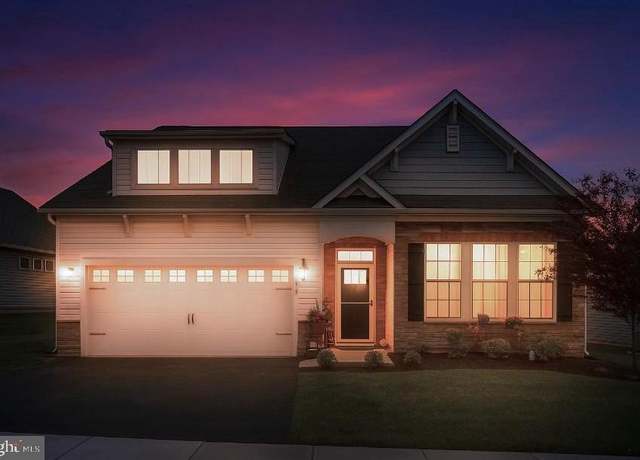 Property at 7911 Schaefer Crst, Breinigsville, PA 18031, 4 beds, 3 baths