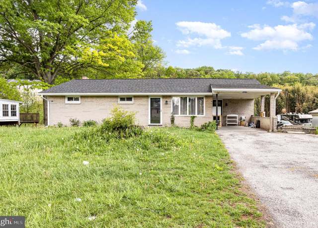 Property at 212 Church Rd, York, PA 17406, 4 beds, 1.5 baths
