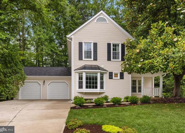 Property at 9206 Northedge Dr, Springfield, VA 22153, 3 beds, 3 baths