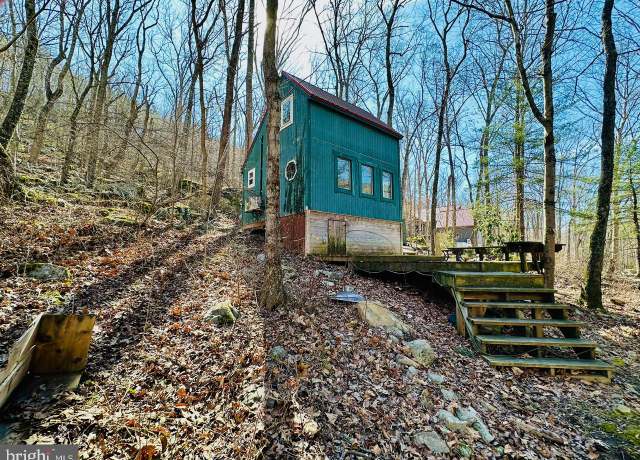 Property at 556 Warsaw Dr, Capon Bridge, WV 26711, 1 bed