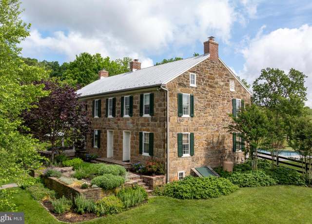 Property at 2810 Hoffman Mill Rd, Hampstead, MD 21074, 3 beds, 2.5 baths