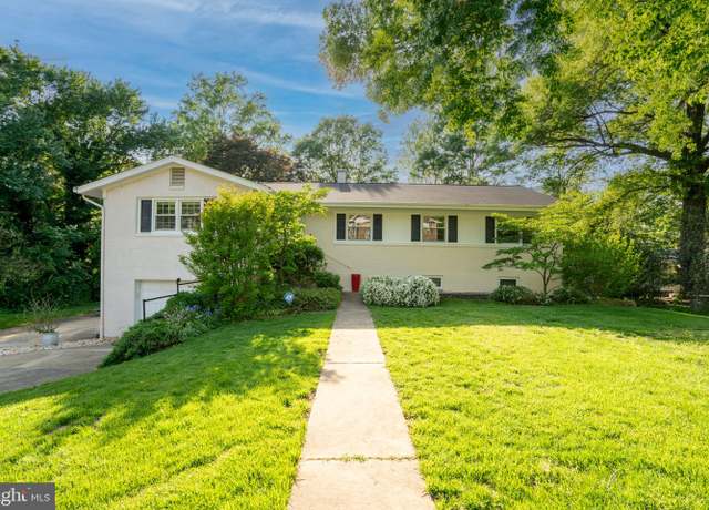Property at 7409 Riverhill Rd, Oxon Hill, MD 20745, 4 beds, 3 baths