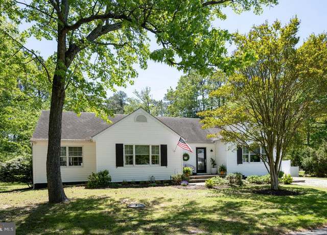 Property at 106 Boundary, Saint Michaels, MD 21663, 3 beds, 2 baths