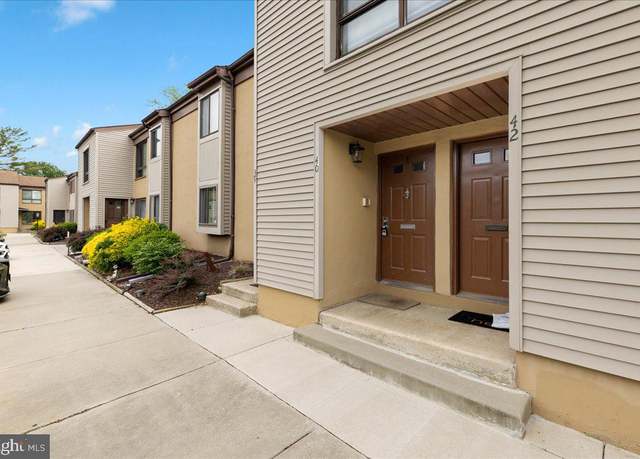 Property at 40 Ashley Ct, Marlton, NJ 08053, 1 bed, 1 bath