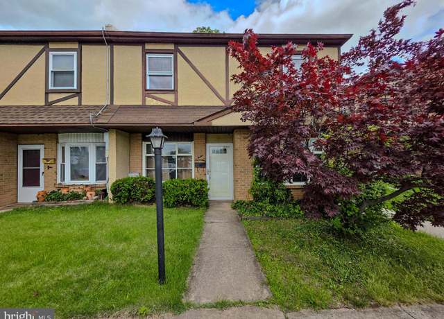Property at 1217 Suzann Dr, Warrington, PA 18976, 3 beds, 2.5 baths