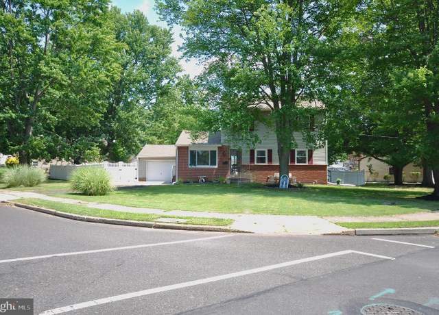 Property at 735 Claire Rd, Warminster, PA 18974, 4 beds, 2 baths