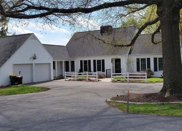 Property at 80 Wynnecrest Dr, Waynesboro, PA 17268, 4 beds, 3.5 baths