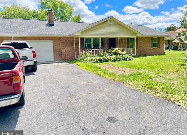 Property at 105 Caroline Ave, Stephens City, VA 22655, 3 beds, 2 baths