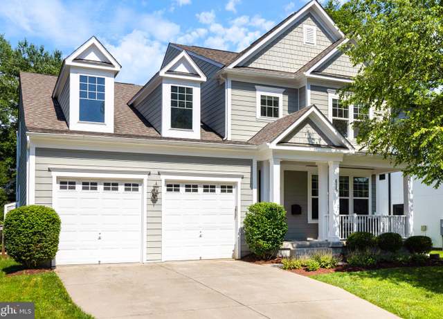 Property at 415 Yeonas Dr SW, Vienna, VA 22180, 5 beds, 4.5 baths