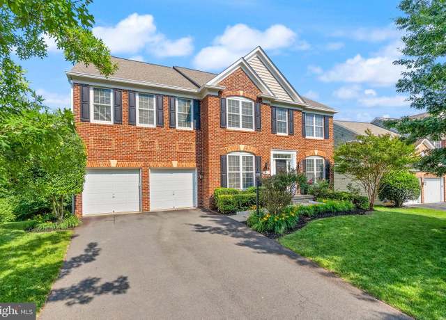 Property at 10872 Mayfield Trace Pl, Manassas, VA 20112, 4 beds, 3.5 baths