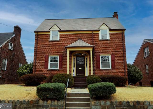 Property at 2038 34th St SE, Washington, DC 20020, 5 beds, 3.5 baths