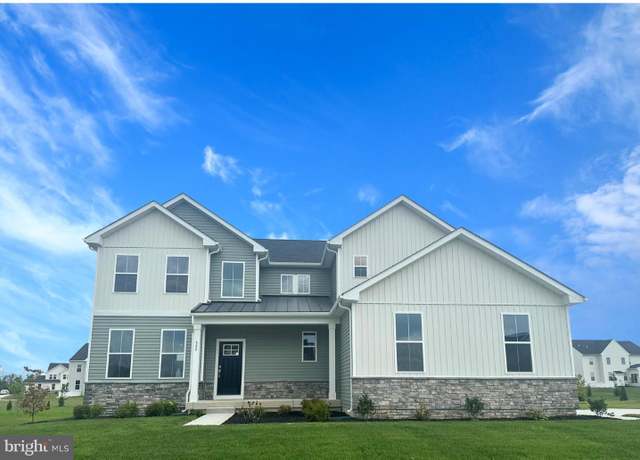 Property at 329 Bronzeleaf Dr W, Middletown, DE 19709, 4 beds, 2.5 baths