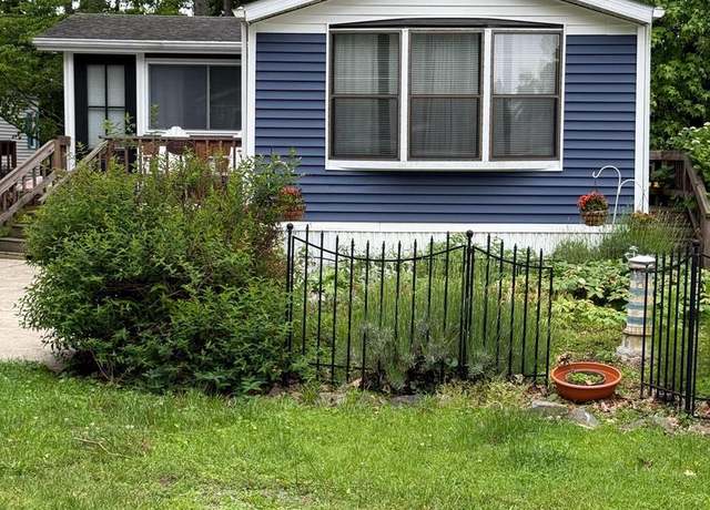 Property at 21234 G St, Rehoboth Beach, DE 19971, 2 beds, 2 baths