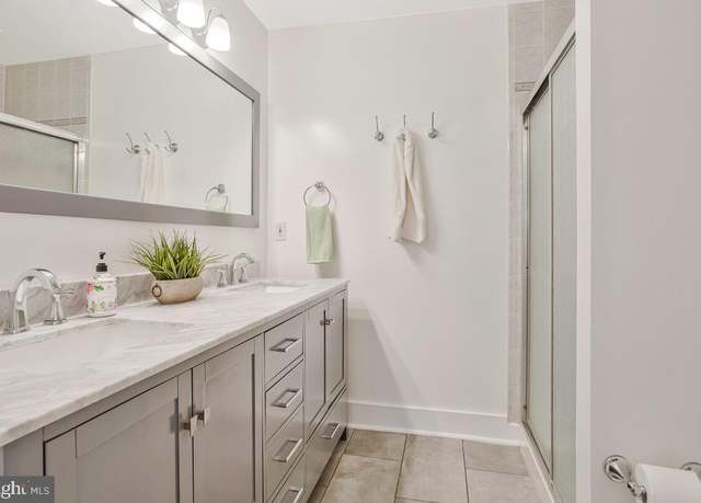 Property at 1457 Harrow Ave, Crofton, MD 21114, 5 beds, 2.5 baths