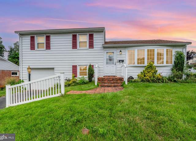 Property at 2004 Rollingwood Rd, Catonsville, MD 21228, 3 beds, 1.5 baths