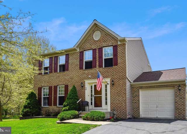 Property at 10 Green Brier Ct, North East, MD 21901, 3 beds, 3 baths