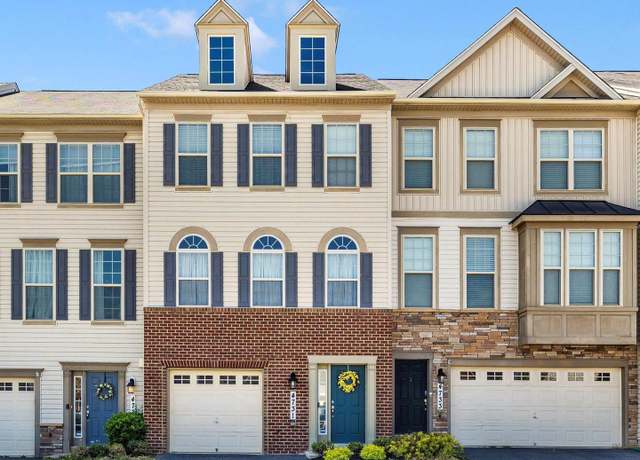 Property at 4731 Verdana Loop, Frederick, MD 21703, 3 beds, 3.5 baths
