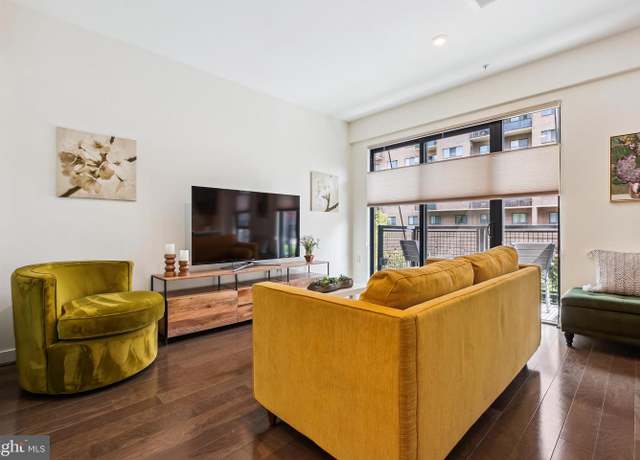 Property at 1320 Fenwick Ln #410, Silver Spring, MD 20910, 1 bed, 1 bath