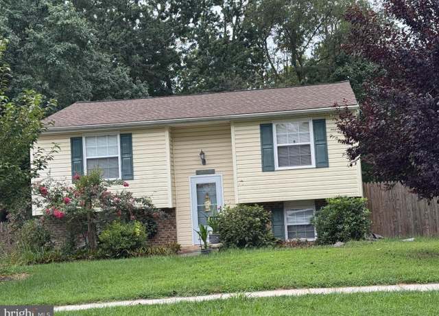 Property at 19208 Fox Chapel Dr, Germantown, MD 20876, 4 beds, 2 baths