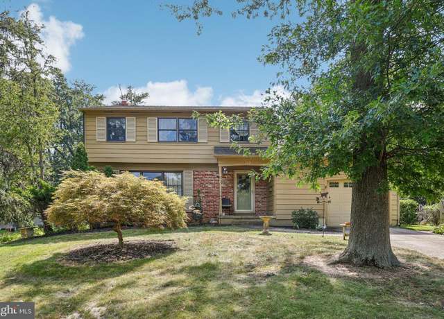 Property at 108 W Burgess Rd, Marlton, NJ 08053, 3 beds, 2.5 baths