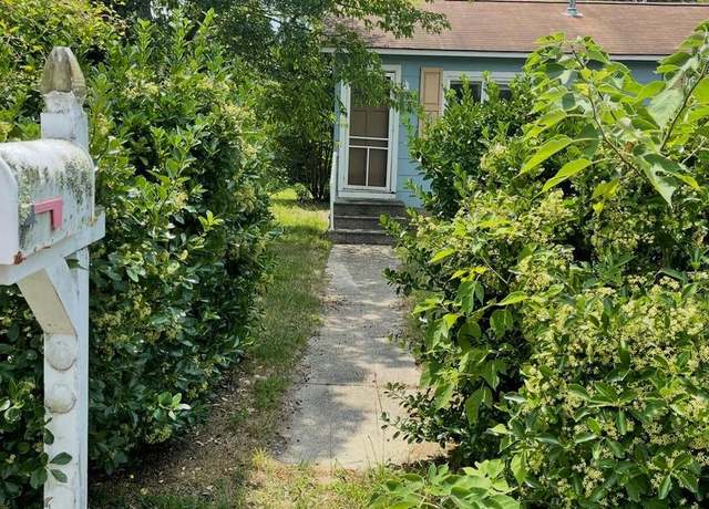 Property at 334 E Miami Ave, Villas, NJ 08251